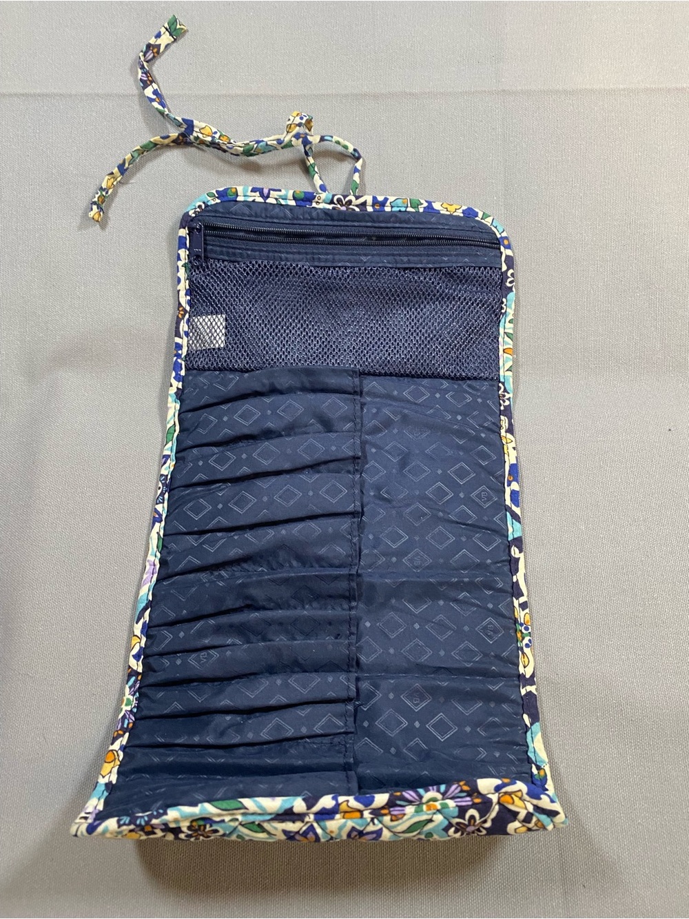 Vera Bradley Navy Blue Floral Quilted Roll-Up Pouch